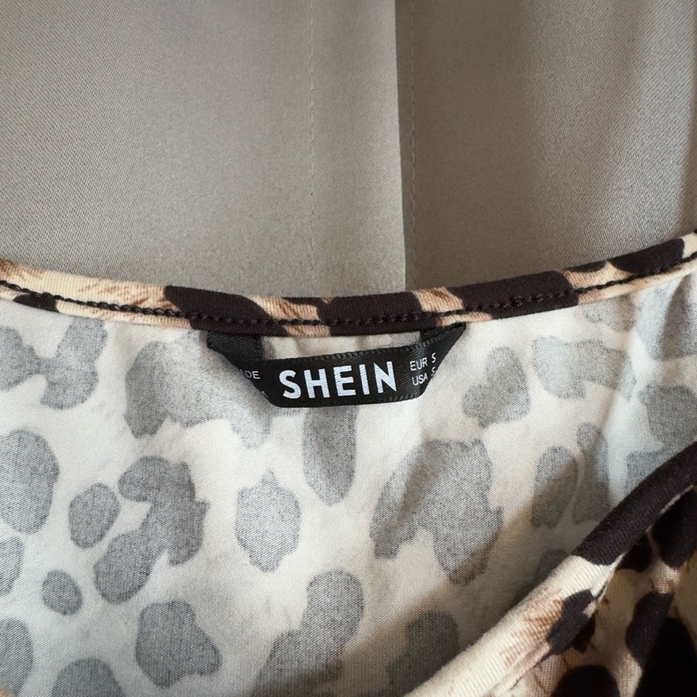 SHEIN Leopard Tank Top - Picture 2 of 5